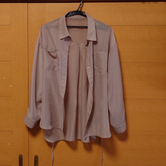 シアーシャツ(薄ピンクグレー) レディースのトップス(シャツ/ブラウス(長袖/七分))の商品写真