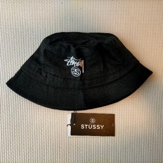 ステューシー(STUSSY)の【新品】STUSSY バケットハット(キャップ)