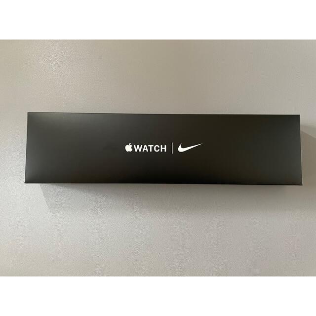 Apple Watch Nike SE (GPSモデル) 40mm シルバー