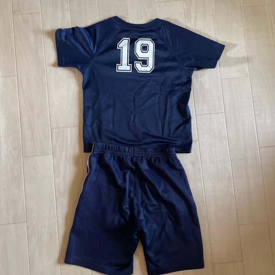 キッズ120サイズ　半そでジャージ上下セット キッズ/ベビー/マタニティのキッズ服男の子用(90cm~)(その他)の商品写真