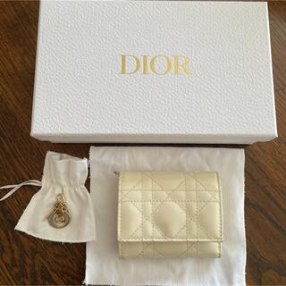 新品・未使用】Dior ディオール 財布 白 ホワイト-