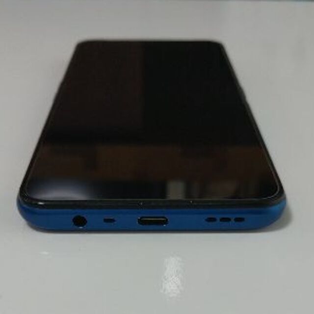 OPPO(オッポ)のOPPO A5 2020 ブルー スマホ/家電/カメラのスマートフォン/携帯電話(スマートフォン本体)の商品写真