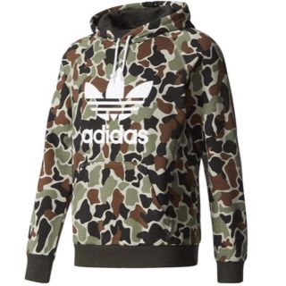 アディダス(adidas)のadidas originals 迷彩　パーカー　新品未使用タグ付き(パーカー)