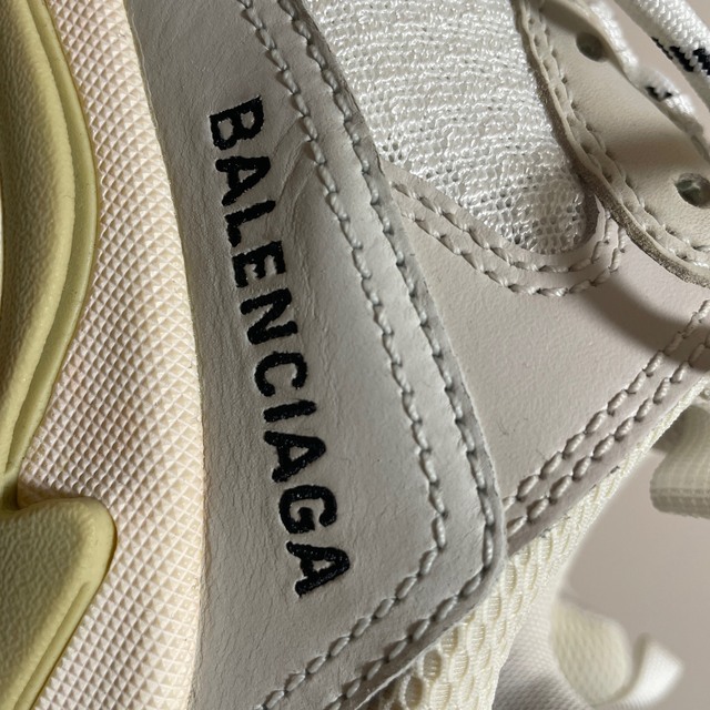 Balenciaga(バレンシアガ)のバレンシアガ　トリプルS レディースの靴/シューズ(スニーカー)の商品写真