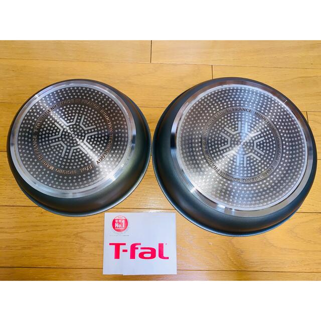 T-fal(ティファール)の大特価　新品　ティファール高級シリーズ　IH対応　フライパン2点　シルクグレー インテリア/住まい/日用品のキッチン/食器(鍋/フライパン)の商品写真