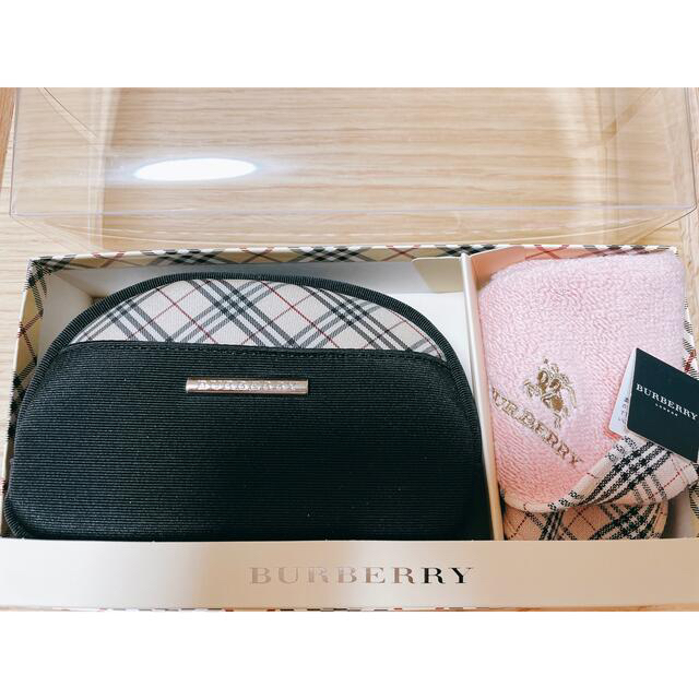 BURBERRY(バーバリー)のBURBERRYポーチ ハンカチセット未使用品 レディースのファッション小物(ハンカチ)の商品写真