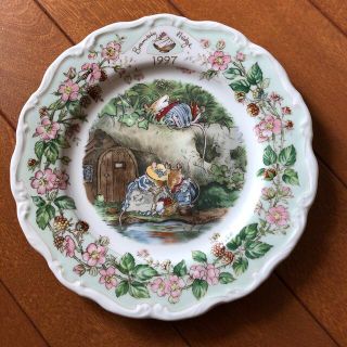 ロイヤルドルトン(Royal Doulton)のロイヤルドルトン  1997年(置物)