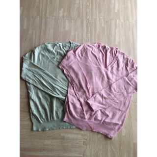 ユニクロ(UNIQLO)のUNIQLO♡Ｖネックニット　長袖　2着セット　Lサイズ(ニット/セーター)