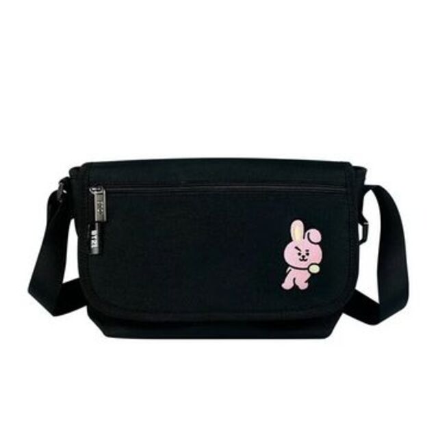 台湾限定　BT21　ボディバッグ　（R014）　COOKY