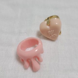 キューポット(Q-pot.)のメルトリングとハートアローストロベリーチョコリング(リング(指輪))