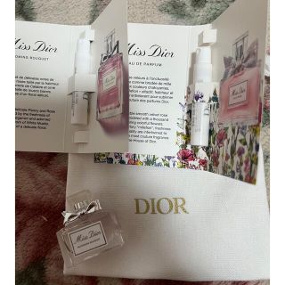 クリスチャンディオール(Christian Dior)の巾ブルーミングブーケラグジュアリーミニチュア＆1ml &オードゥバルファン1ml(香水(女性用))