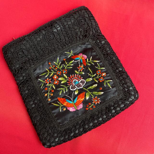 台湾土産　手刺繍ポーチ ハンドメイドのファッション小物(ポーチ)の商品写真