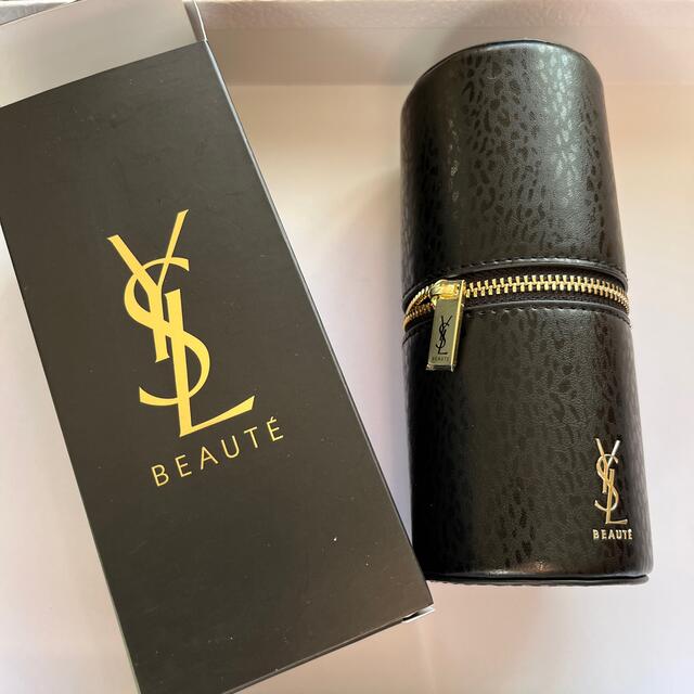 Yves Saint Laurent Beaute(イヴサンローランボーテ)のイヴ・サンローラン ブラシセット ポーチ 非売品 ノベルティ ブラック 箱  コスメ/美容のメイク道具/ケアグッズ(ブラシ・チップ)の商品写真