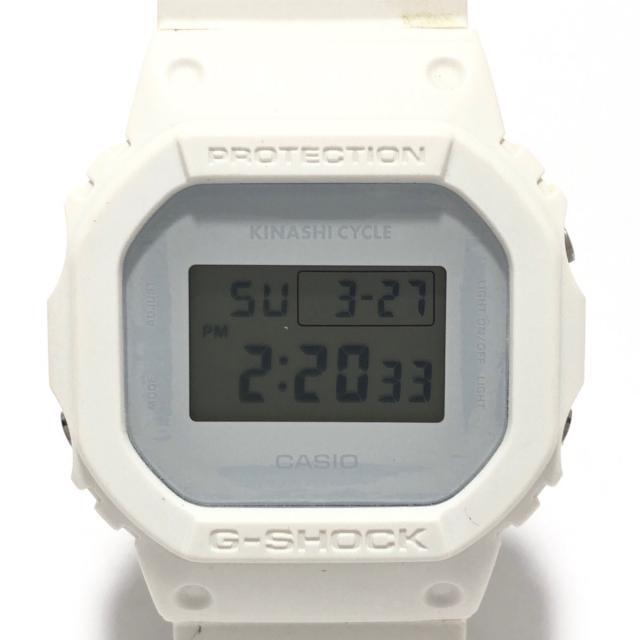 カシオ 腕時計美品  G-SHOCK DW-5600VT 白