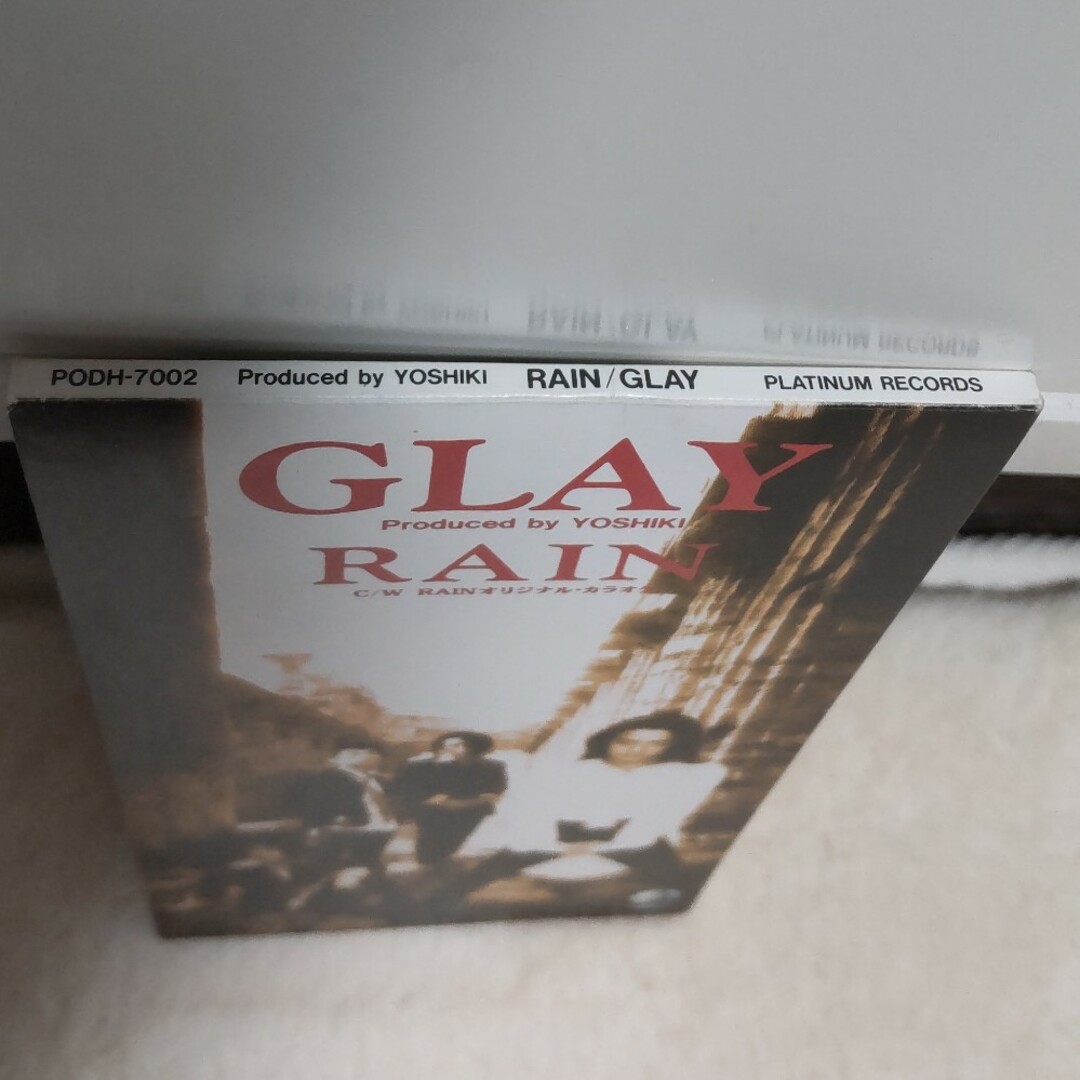 GLAY RAIN エンタメ/ホビーのCD(ポップス/ロック(邦楽))の商品写真