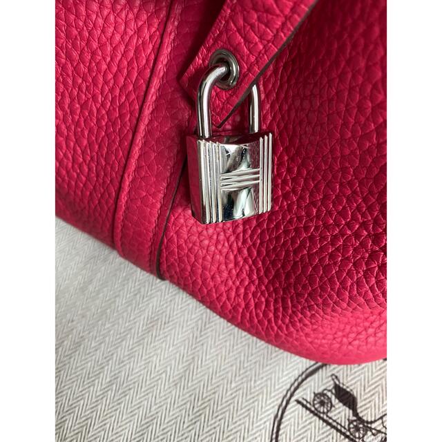 Hermes(エルメス)のピコタンロックMMローズエクストリーム　美品 レディースのバッグ(ハンドバッグ)の商品写真