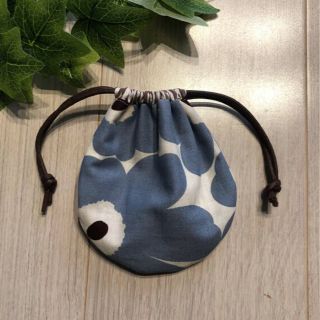 マリメッコ(marimekko)のハンドメイド マリメッコ しずく型巾着(ポーチ)