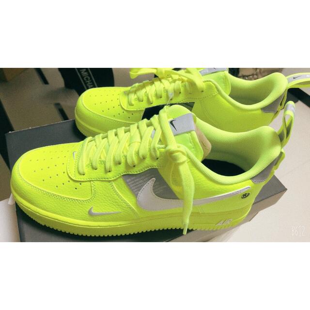 NIKE  AIR FORCE 1 ‘07 LV8 UTILITY