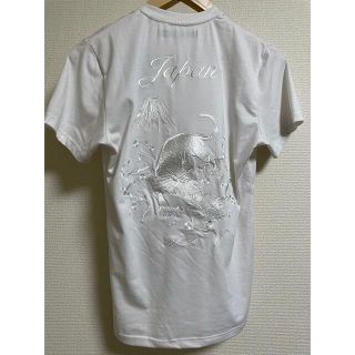 ヴァンキッシュ(VANQUISH)のヴァンキッシュ　Vネック半袖Tシャツ　スカジャン虎刺繍(Tシャツ/カットソー(半袖/袖なし))