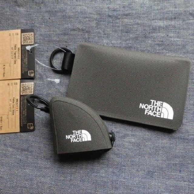 THE NORTH FACE(ザノースフェイス)の2点セット TNF Pebble フラグメントケース コインケース NT 新品 メンズのファッション小物(名刺入れ/定期入れ)の商品写真