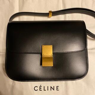 セリーヌ(celine)のpoko様専用 セリーヌ クラシックボックス 黒 M 現行ロゴ 超美品(ショルダーバッグ)