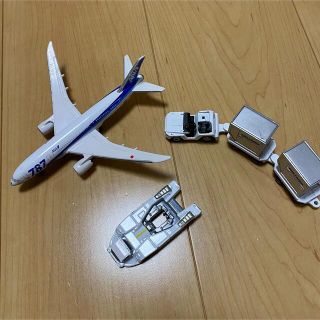 トミカ 787エアポートセット ANA(ミニカー)