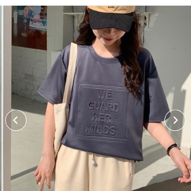 ABITOKYO(アビトーキョー)のABITOKYO ルーズミドル発泡ロゴ入りクルーネックTシャツ　ネイビー レディースのトップス(Tシャツ(半袖/袖なし))の商品写真