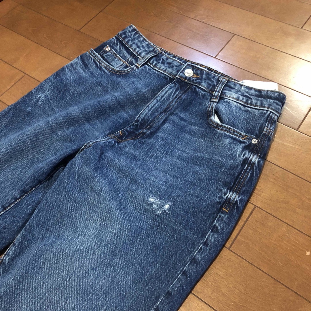 ZARA(ザラ)のZ1975マムフィットデニム　zara レディースのパンツ(デニム/ジーンズ)の商品写真