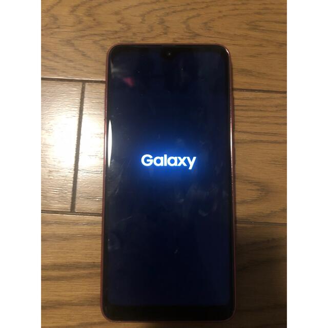 Galaxy(ギャラクシー)のSAMSUNG Galaxy A21 SC-42A レッド スマホ/家電/カメラのスマートフォン/携帯電話(スマートフォン本体)の商品写真