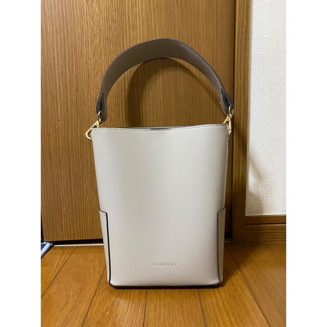 RANDEBOO petit bucket bag ivory