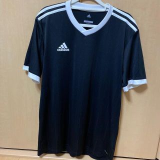 アディダス(adidas)の値下げしました☺️adidas✨Ｔシャツ(Tシャツ/カットソー(半袖/袖なし))