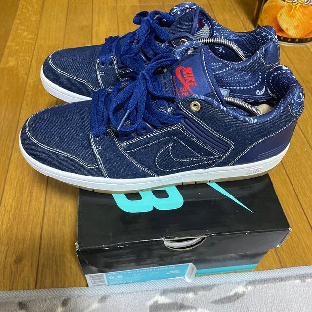 NIKE SB AIR FORCE 2 2pac デニム　ペイズリー