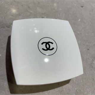 シャネル(CHANEL)のCHANEL シャネル ル ブラン クッション N 10 ベージュ(ファンデーション)