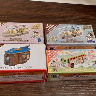 ディズニー(Disney)の東京ディズニー　トミカ4台　ディズニーイースター2022  新品(キャラクターグッズ)