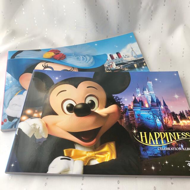 Disney 東京ディズニーリゾート30周年記念アルバム ハピネスの通販 By ディズニーグッズメインに販売中 ディズニーならラクマ