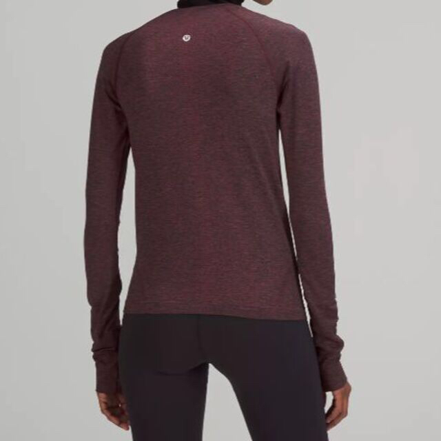 lululemon(ルルレモン)のlululemon ルルレモン Swiftly Tech LS 2.0*Race スポーツ/アウトドアのトレーニング/エクササイズ(ヨガ)の商品写真