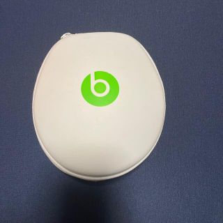 ビーツバイドクタードレ(Beats by Dr Dre)のBeats by Dr.Dre ヘッドホンケース ホワイト(ケース/バッグ)