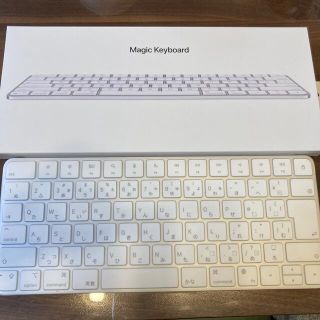 アップル(Apple)のApple Magic Ｋeyboard ほぼ新品　正規品(キーボード/シンセサイザー)