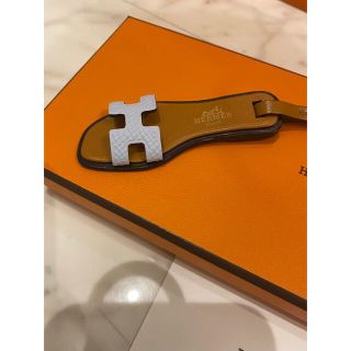 新品★エルメス　Hermes★ オランナノチャーム　ブルーブリュム　チャーム