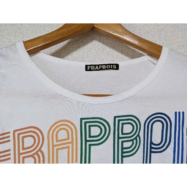 FRAPBOIS(フラボア)のFRAPBOIS フラボア Tシャツ Sサイズ 2　UNISEX　ユニセックス レディースのトップス(Tシャツ(半袖/袖なし))の商品写真