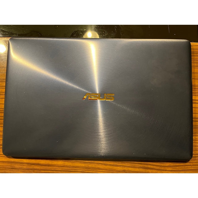 ASUS Zenbook UX390UPC/タブレット