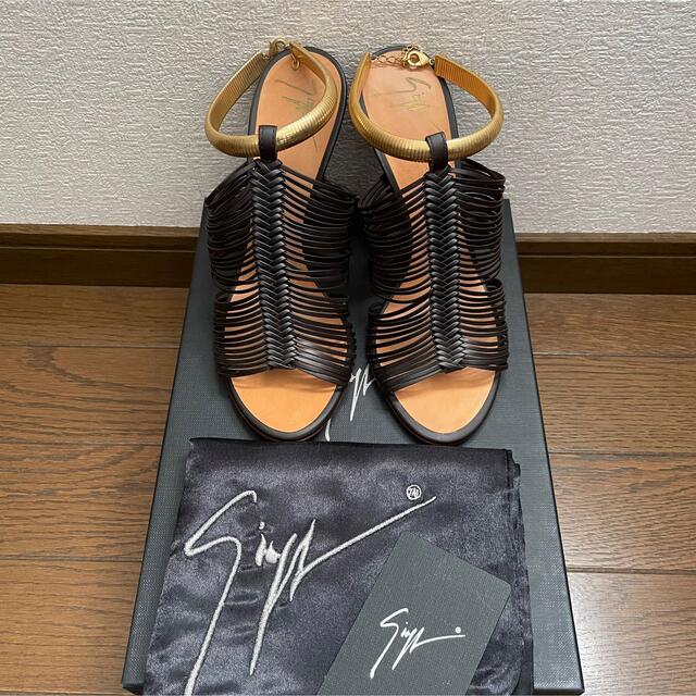 Giuseppe Zanotti Design(ジュゼッペザノッティデザイン)の【Guseppezanotti】ジュゼッペザノッティサンダル レディースの靴/シューズ(サンダル)の商品写真