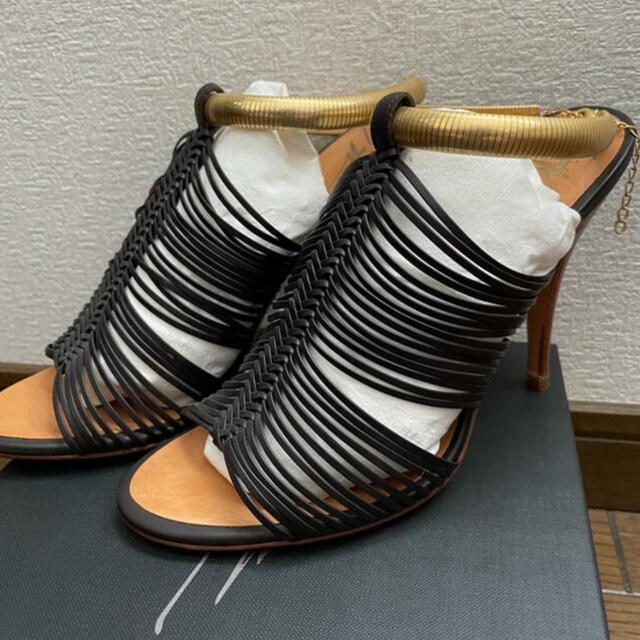 Giuseppe Zanotti Design(ジュゼッペザノッティデザイン)の【Guseppezanotti】ジュゼッペザノッティサンダル レディースの靴/シューズ(サンダル)の商品写真