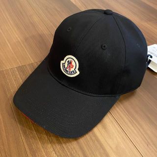 モンクレール(MONCLER)の【新品】MONCLER モンクレール ロゴ キャップ ブラック(キャップ)