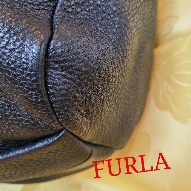 FURLA(フルラ)ショルダーバック 3