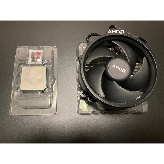 中古】AMD Ryzen 5 3600 box + リテールクーラー 定番のお歳暮&冬
