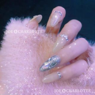 No.27ジェルネイルチップ クリスタルストーン埋め尽くし ラメ