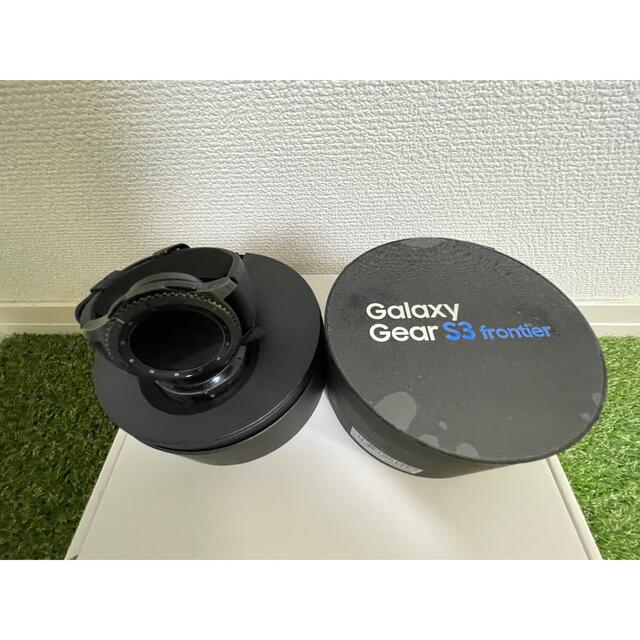 Galaxy(ギャラクシー)の【krさん専用】Galaxy Gear S3 frontier オマケバンド付 スマホ/家電/カメラのスマートフォン/携帯電話(その他)の商品写真