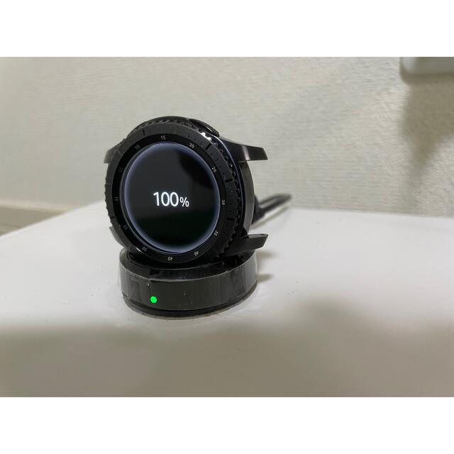 Galaxy(ギャラクシー)の【krさん専用】Galaxy Gear S3 frontier オマケバンド付 スマホ/家電/カメラのスマートフォン/携帯電話(その他)の商品写真