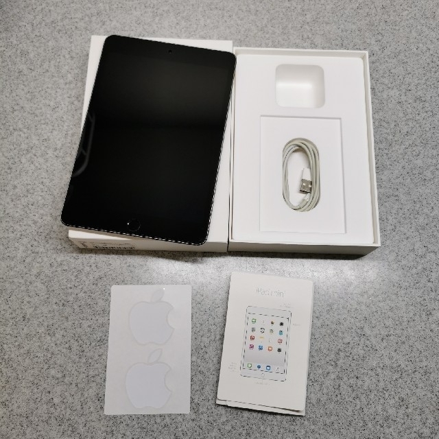 iPad mini 4 (64GB)＋MOFT X iPad Miniスタンド